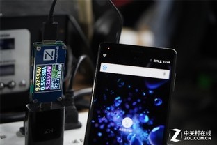 南孚風冷快充評測:"立起來"的無線標桿 